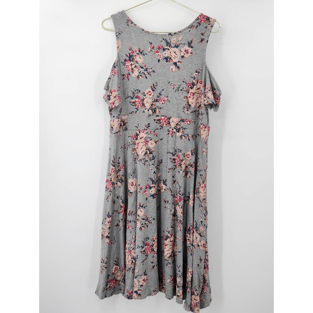 Torrid Gray Floral Midi Dress - Picture 4 of 4